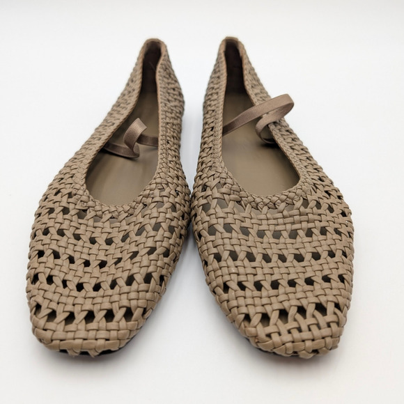 Vince Vivian Mary Jane Flats Slip-On Women's Sand Shell Size US8.5 EU39 - Picture 2 of 11